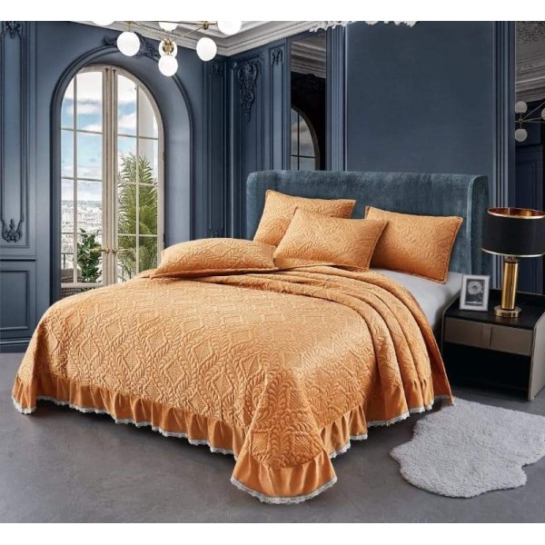 Cuvertura pat dublu, 3 piese, Catifea Matlasata cu Volane, Bej inchis, CCB-042