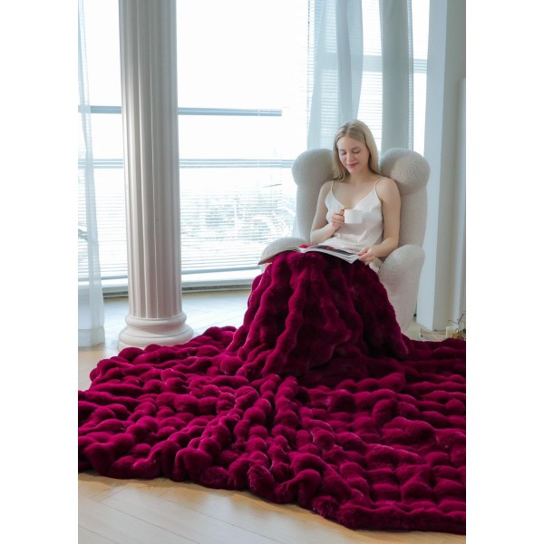 Patura CoCoLiNo Pufoasa din Blanita artificiala de iepure, 200x230 cm, Bordo, PCI-021