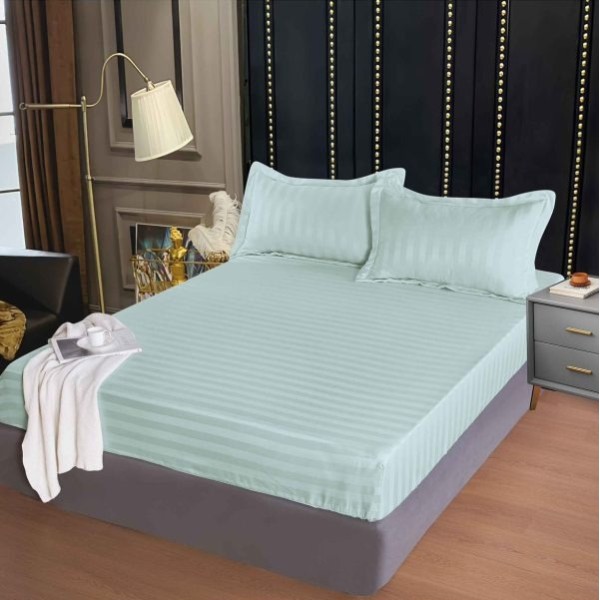 Set cearșaf cu elastic 160x200 cm din damasc finetat + 2 fețe de pernă–verde menta, LFD-024
