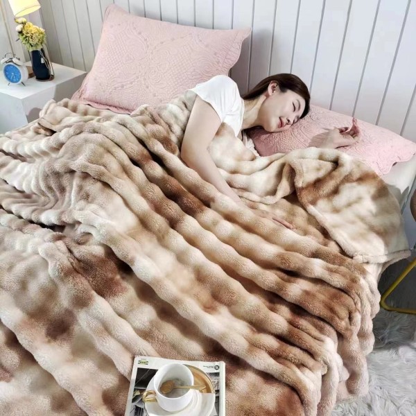 Pătură tip blană de iepure 200x230 cm – degrade crem-bej, PCI-010