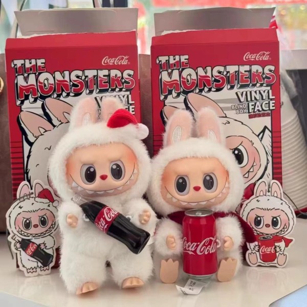 Figurina Pop Mart Labubu Coca-Cola – Iepurași Drăguți,  JCC-013