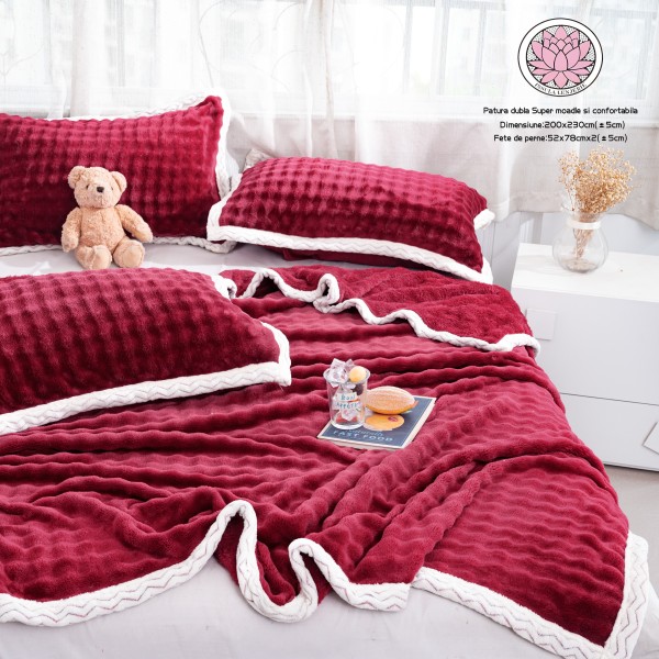 Pătură Cocolino 200x230 cm + 2 Fețe de Pernă – Rosu cu Margine Albă, Moale și Pufoasă, PCI-056