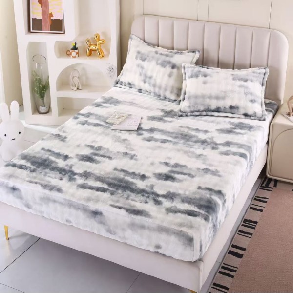 Cearșaf cu Elastic 180x200 din Blăniță de Iepure + 2 Fețe de Pernă – Model Degrade Alb-Gri, HP-019