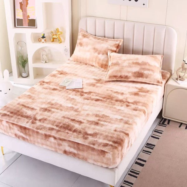 Cearșaf cu Elastic 180x200 din Blăniță de Iepure + 2 Fețe de Pernă – Model Degrade Alb-Bej deschis, HP-026