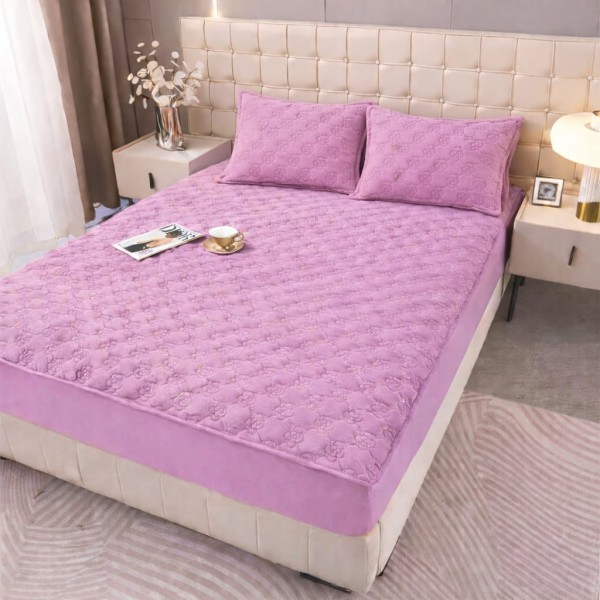 Husă/topper pat 140x200 cu elastic–Catifea moale, model floral – Lila, HTC-074