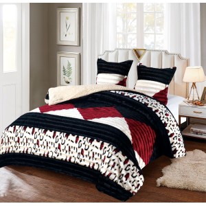Pilotă Cocolino cu Blăniță 200x230 cm + 2 Fețe de Pernă – Model Geometric Negru, Bordo & Crem, PDC-116