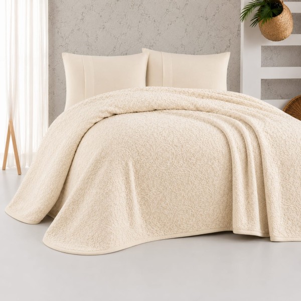 Pătură Dublă Battaniye Crem, 200x240 cm, Pufoasă și Elegantă, Model Embosat pentru Pat Dublu, PST-004 Pătură Dublă Battaniye Crem, 200x240 cm, Pufoasă și Elegantă, Model Embosat pentru Pat Dublu, PST-004