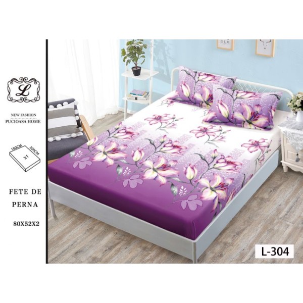 Cearșaf cu Elastic Bumbac Satinat 180x200 cm + 2 Fețe de Pernă – Model Crini Mov și Albi pe Fundal Alb-Violet, OHT-103 Cearșaf cu Elastic Bumbac Satinat 180x200 cm + 2 Fețe de Pernă – Model Crini Mov și Albi pe Fundal Alb-Violet, OHT-103