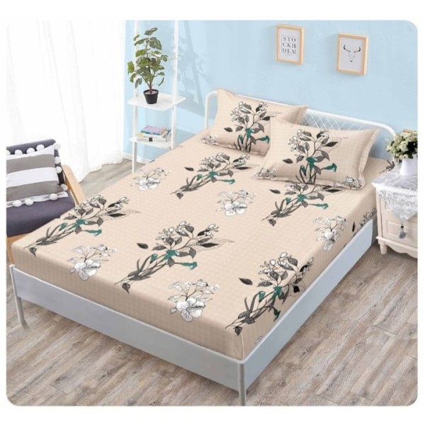 Cearșaf cu Elastic Bumbac Satinat 180x200 cm + 2 Fețe de Pernă – Model Floral Bej Elegant cu Flori Albe, OHT-126
