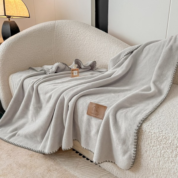 Șal Multifuncțional Jojo Home din Cașmir Artificial 100x140 cm cu Capse – Șal și Pătură 2 în 1, Gri, PJC-006 Șal Multifuncțional Jojo Home din Cașmir Artificial 100x140 cm cu Capse – Șal și Pătură 2 în 1, Gri, PJC-006
