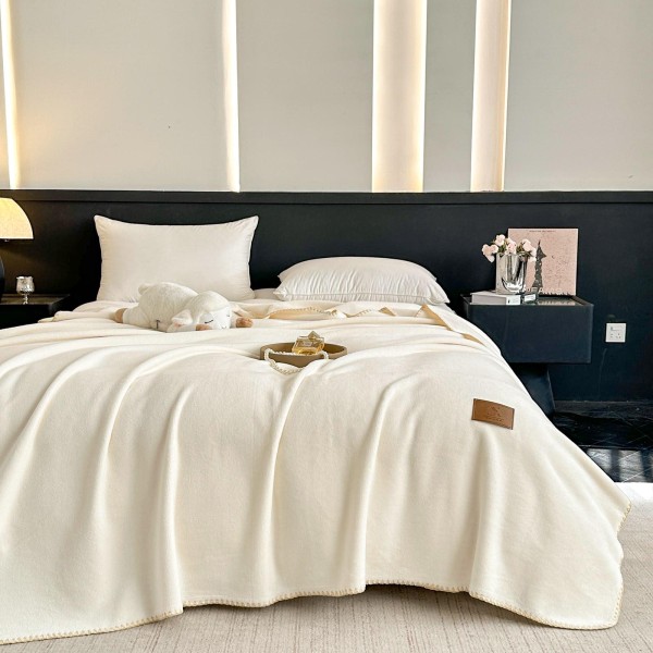 Pătură Jojo Home din Cașmir Artificial 200x230 cm – Moale, Pufoasă și Călduroasă, Crem, PJC-019 Pătură Jojo Home din Cașmir Artificial 200x230 cm – Moale, Pufoasă și Călduroasă, Crem, PJC-019