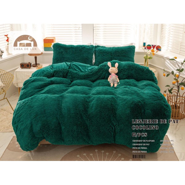 Lenjerie Fluffy Verde inchis 6 Piese Pat Dublu – Moale, Călduroasă și Elegantă, LCF-021