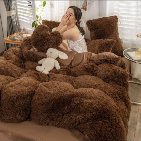 Lenjerie Cocolino Fluffy pat dublu cu elastic maro deschis, LFF-032