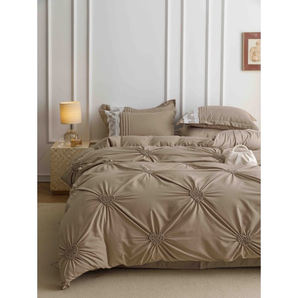 Lenjerie pat dublu finet 6 piese cu pliuri, inimioare și broderie-bej cappuccino, LIB-034