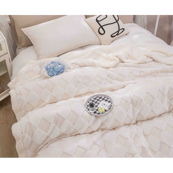 Pătură Cocolino cu blăniță 200x230 cm – moale, călduroasă și premium - Crem, model romburi, PBC-041