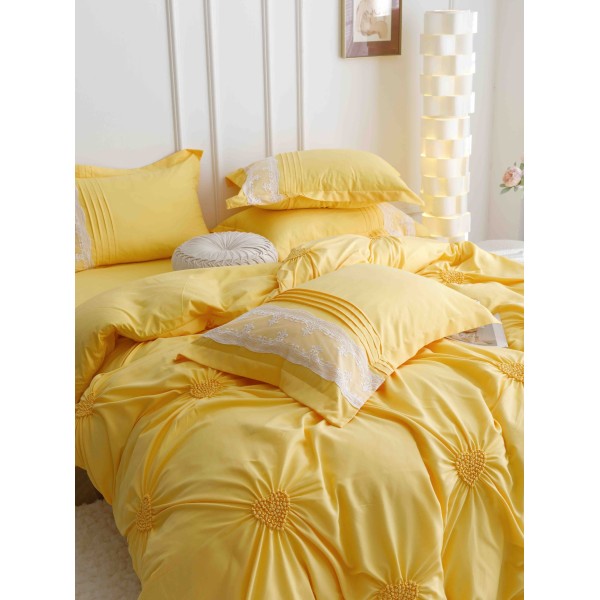 Lenjerie pat dublu finet 6 piese cu pliuri, inimioare și broderie-galben, LIB-017