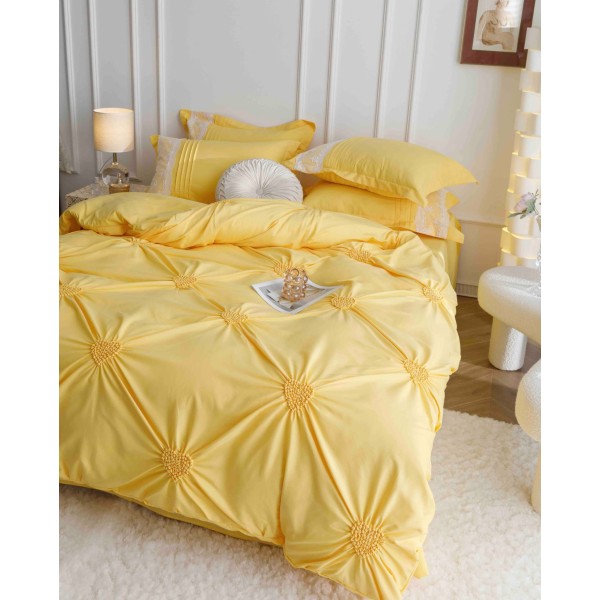 Lenjerie pat dublu finet 6 piese cu pliuri, inimioare și broderie-galben, LIB-017